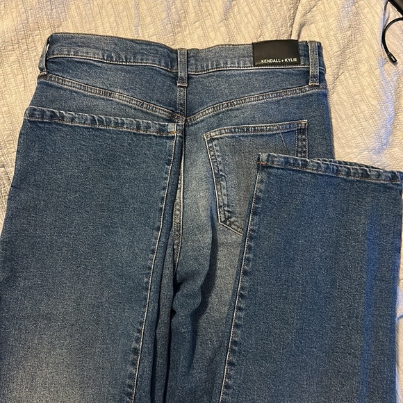 Kendall and Kylie Jeans - Picture 4 of 5
